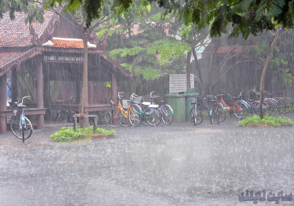 فصل بارانی (از ماه می تا اکتبر) بانکوک
